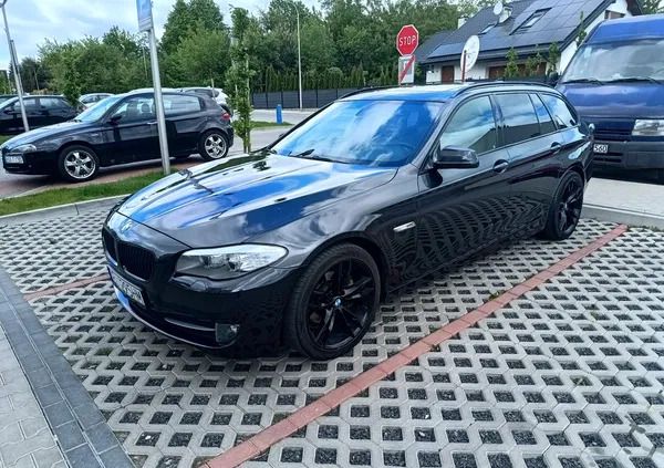 pomorskie BMW Seria 5 cena 54900 przebieg: 274000, rok produkcji 2012 z Białystok